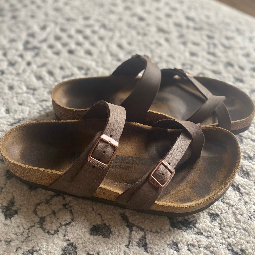 Birkenstock Mayari Oil Leathered sandals.
